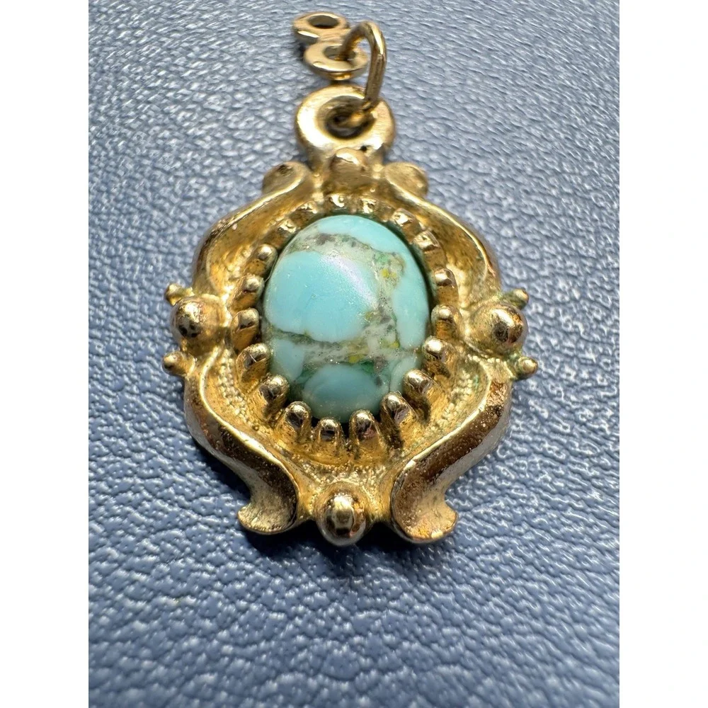 Vintage Bell Jewelry Gold Tone Turquoise Scrollwork Pendant Charm Figure 8